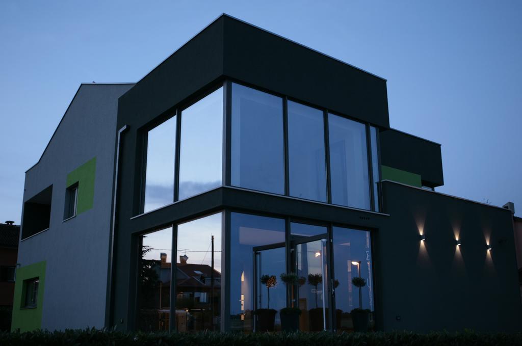 Apartamento Olive Charm Umag Exterior foto