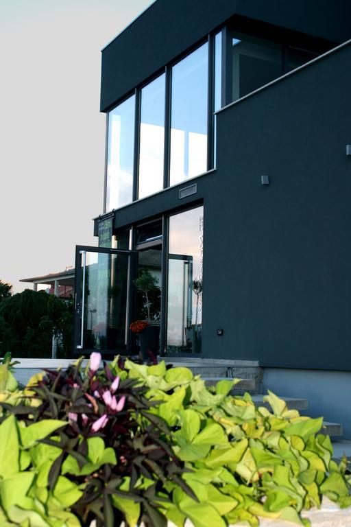 Apartamento Olive Charm Umag Exterior foto