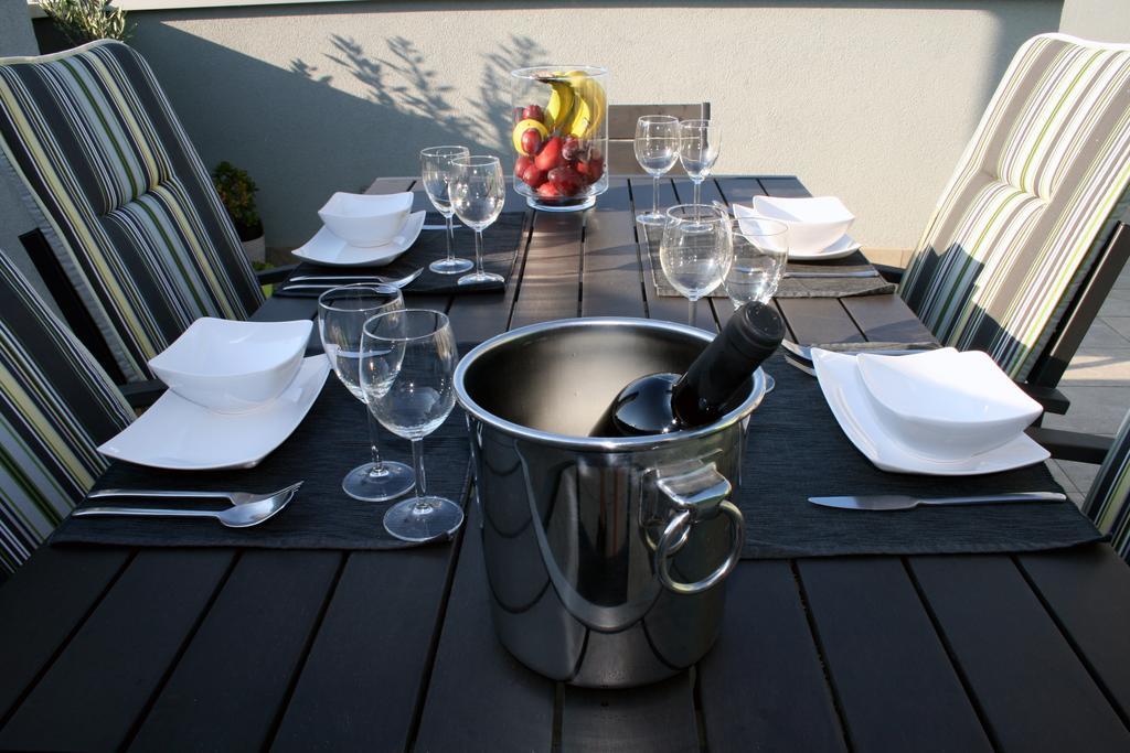 Apartamento Olive Charm Umag Exterior foto