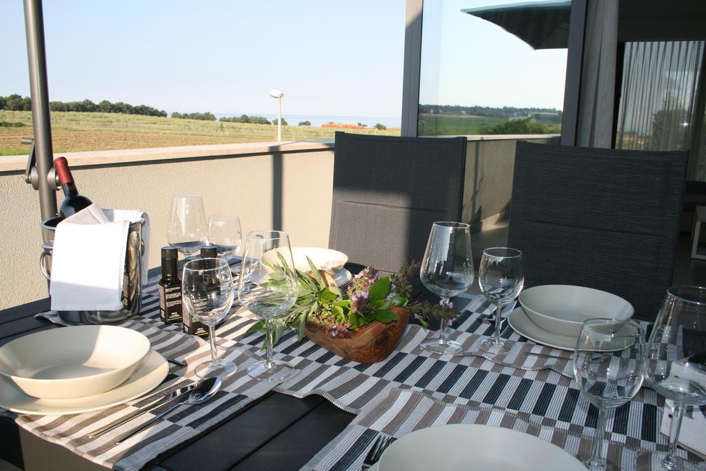Apartamento Olive Charm Umag Exterior foto